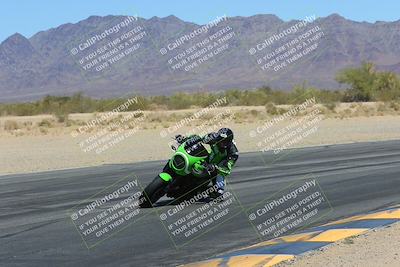 media/Mar-24-2025-Moto Forza (Mon) [[57ce5c5cff]]/3-Beginner Group/Session 3 (Turn 6 Inside)/